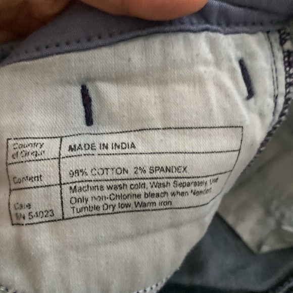 Worn Low Waisted Banana Republic Jeans - Picture 3 of 9